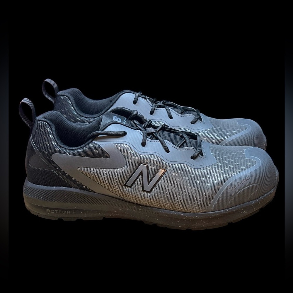 Size 12 2E WIDE -New Balance Midlogigs Men's Athletic Shoe, Black/Gray Midlogigs
